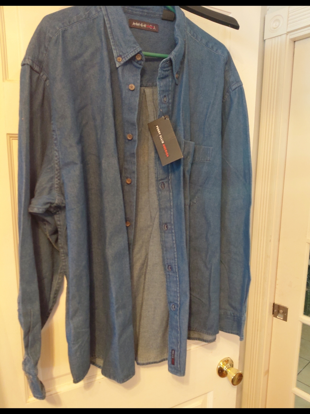 Perry Ellis NWT Men's Denim Button-Down Shirt - Deep Blue Wash